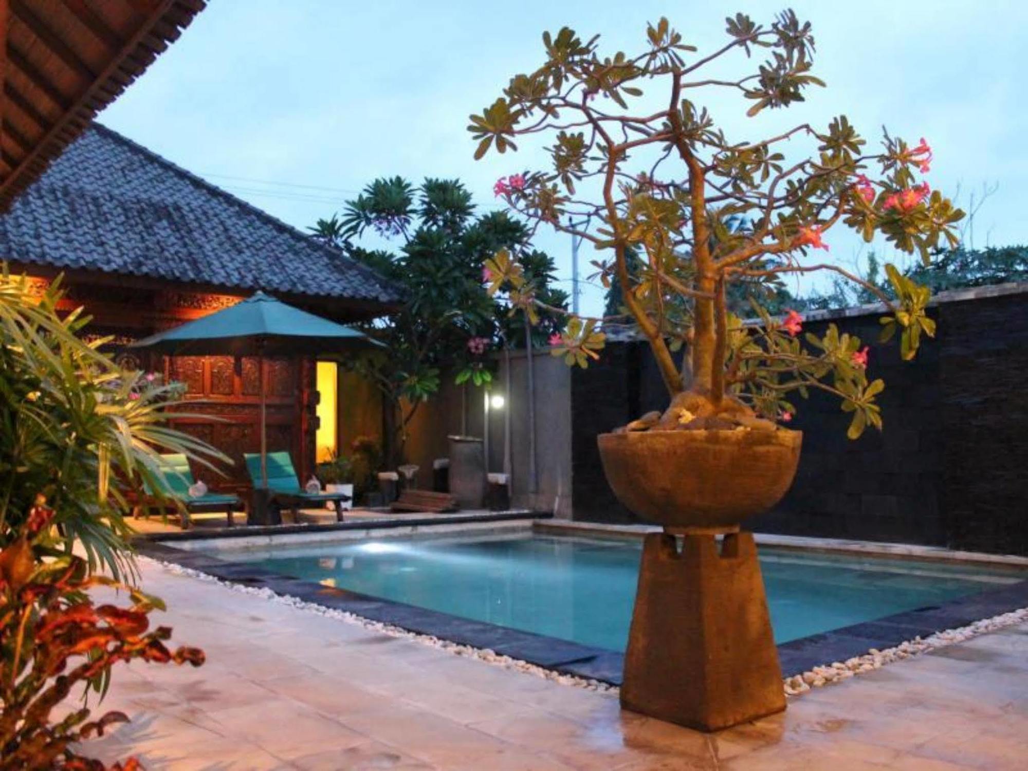 Gili Exotic Villa Гили Траванган Экстерьер фото